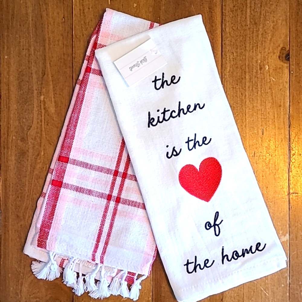 NWT Set of cotton dish towels